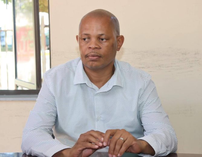 Hand over of a contractor